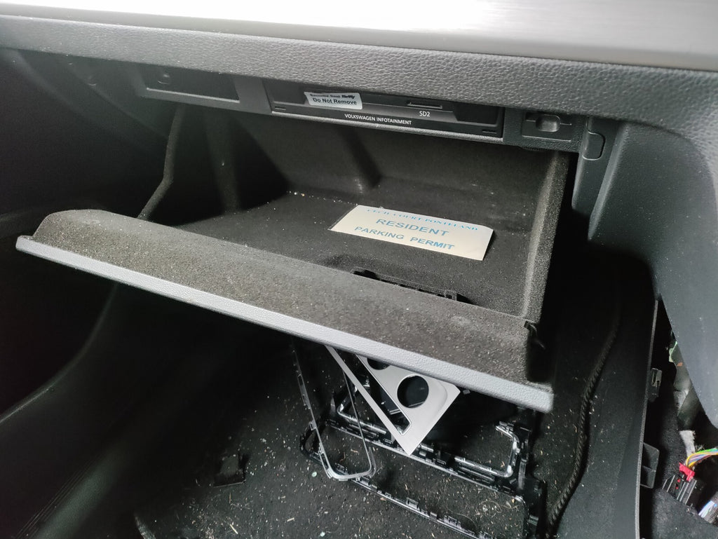 2017 VW VOLKSWAGEN GOLF MK7 NS PASSENGER SIDE STORAGE COMPARTMENT GLOVEBOX