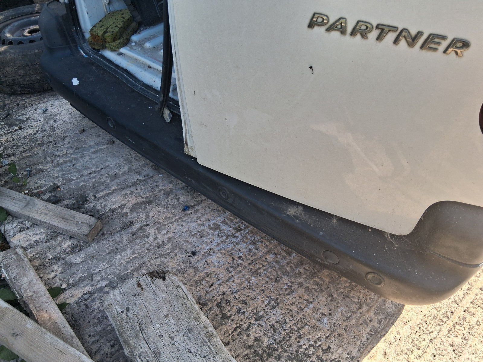 2015 PEUGEOT PARTNER MK2 COMPLETE REAR BUMPER WITH PDC SENSORS BLACK