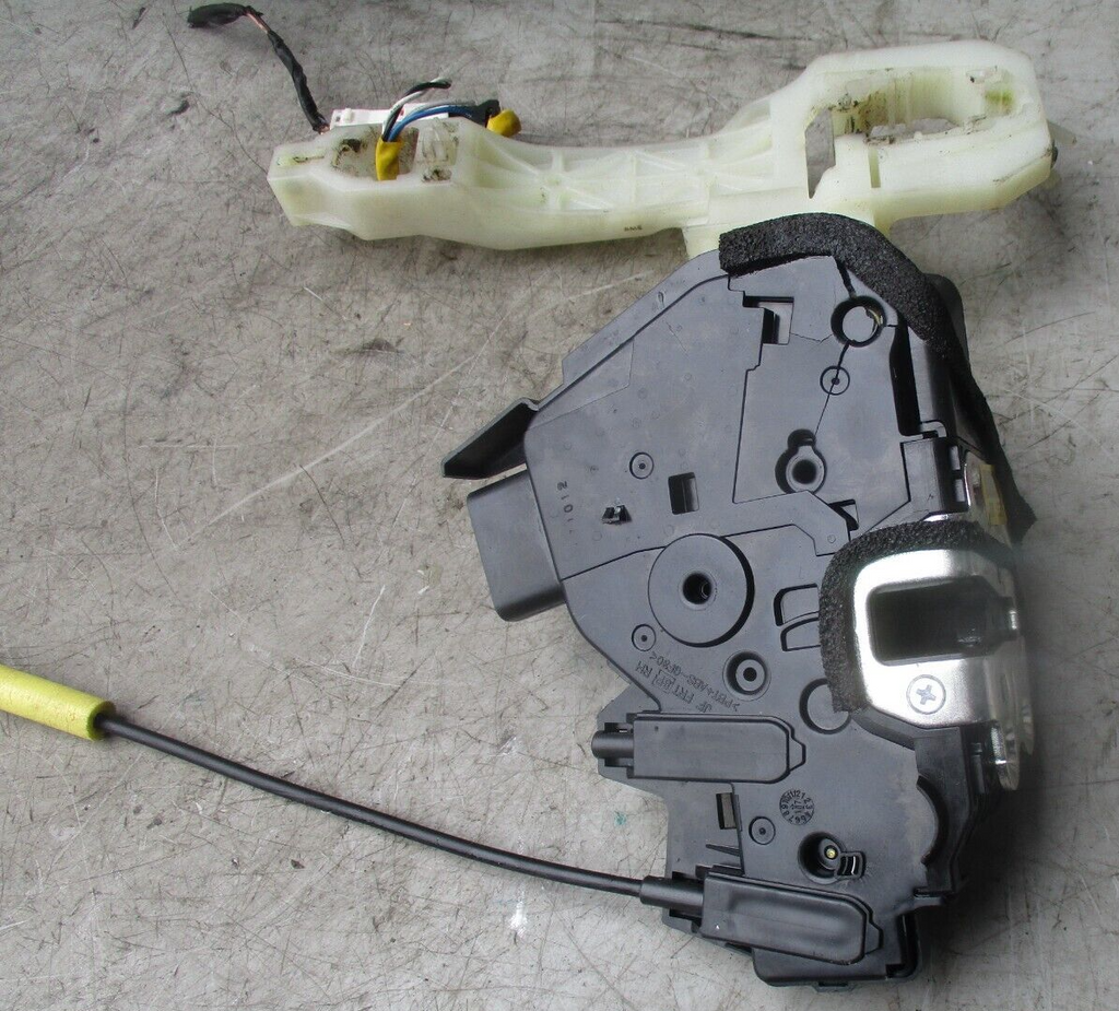 2018 KIA STONIC FRONT DRIVER OSF DRIVER SIDE REAR DOOR LOCK 81320-H8060HJ14
