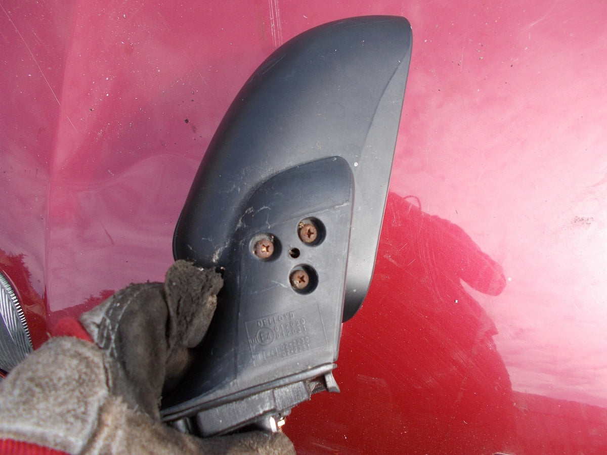 PROTON GENERATION 2 NS/ PASSENGER SIDE WING MIRROR 012030