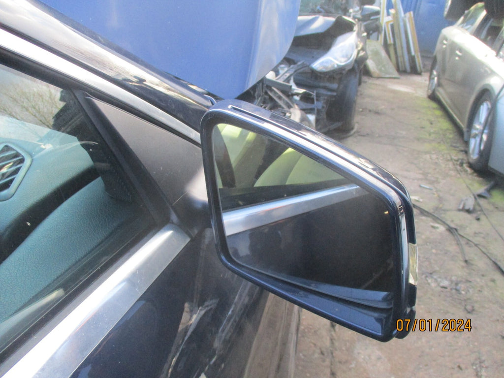 MERCEDES BENZ CLA 2016 C117 OS DRIVER SIDE MANUALFOLD WING MIRROR LUNAR BLUE 890