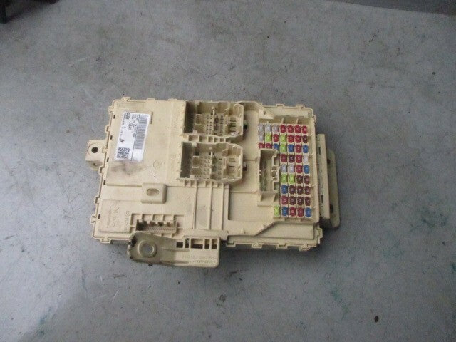 2019 KIA CEED MK3 1.5 CRDI FUSE BOX 91950J7641