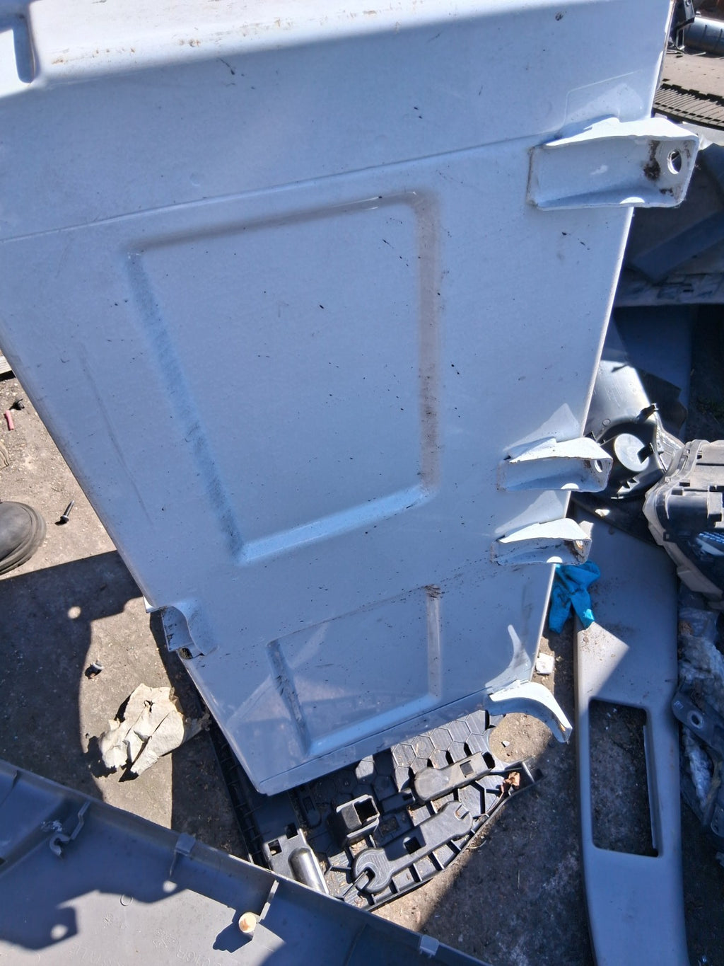 2020 MERCEDES BENZ SPRINTER W907 NSF PASSENGER SIDE LEFT SEAT BASE