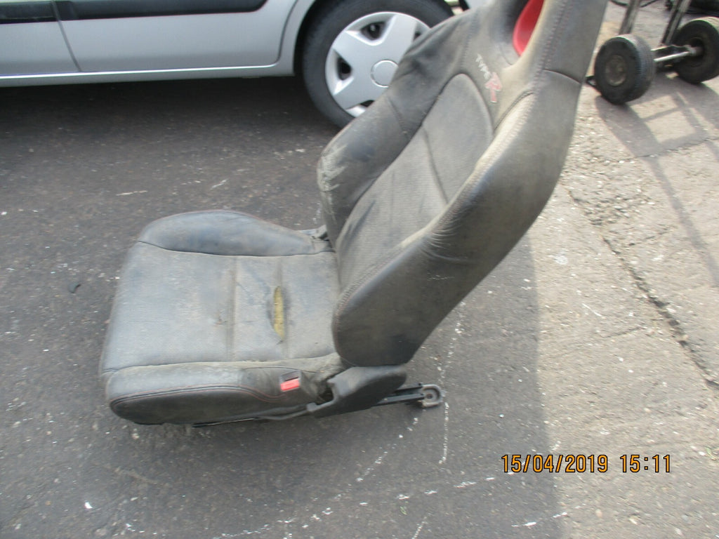 HONDA CIVIC TYPE R MK7 OSF DRIVER SIDE FRONT BLACK LEATHER SEAT