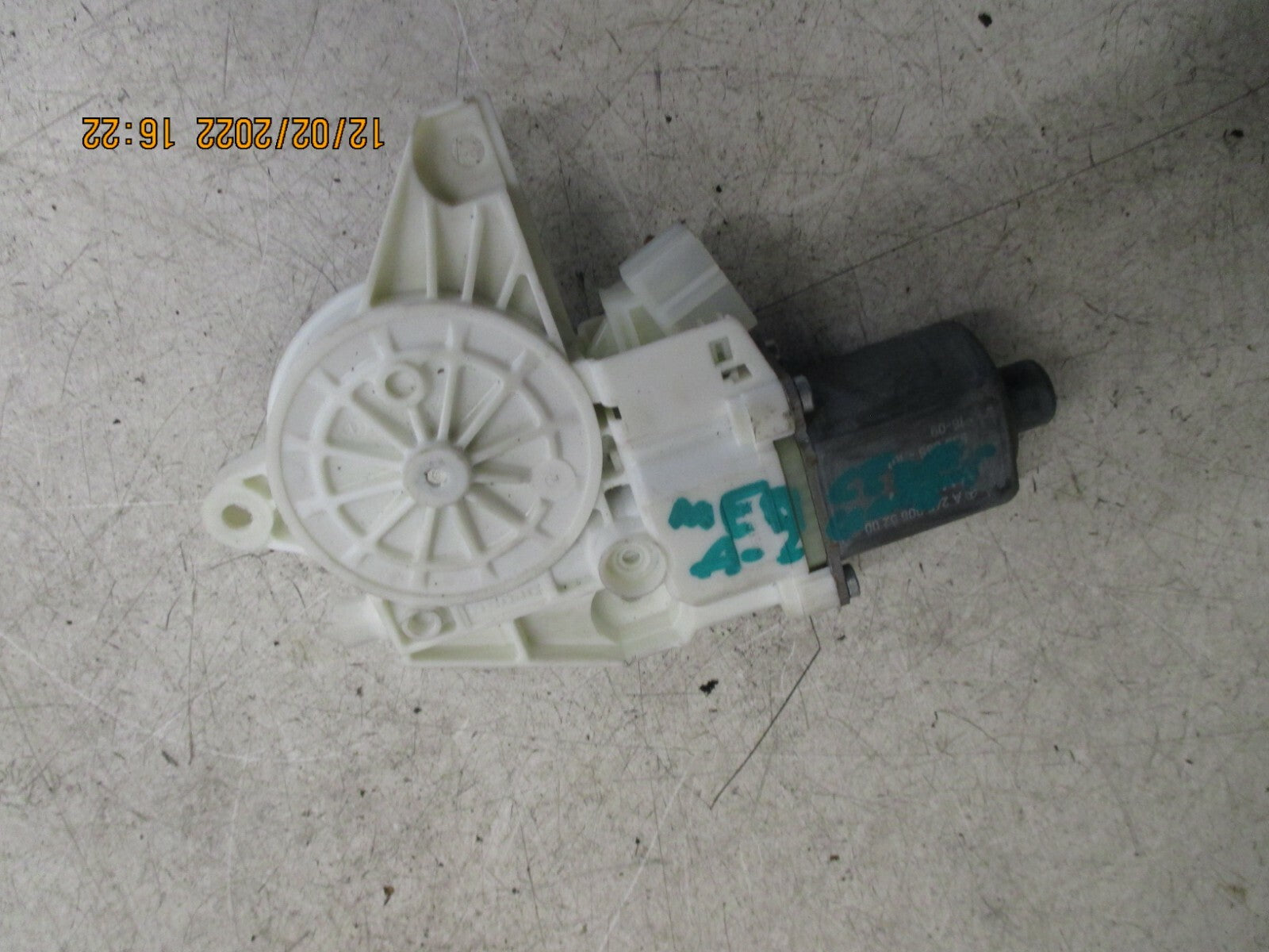 MERCEDES-BENZ A-CLASS 2016 MK3 W176 OSF FRONT DRIVER SIDE WINDOW MOTOR