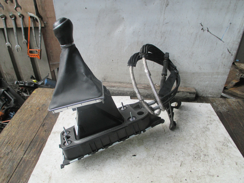 VW VOLKSWAGEN PASSAT 2014 B7 6 SPEED MANUAL GEARSHIFTER 3Q0711049T