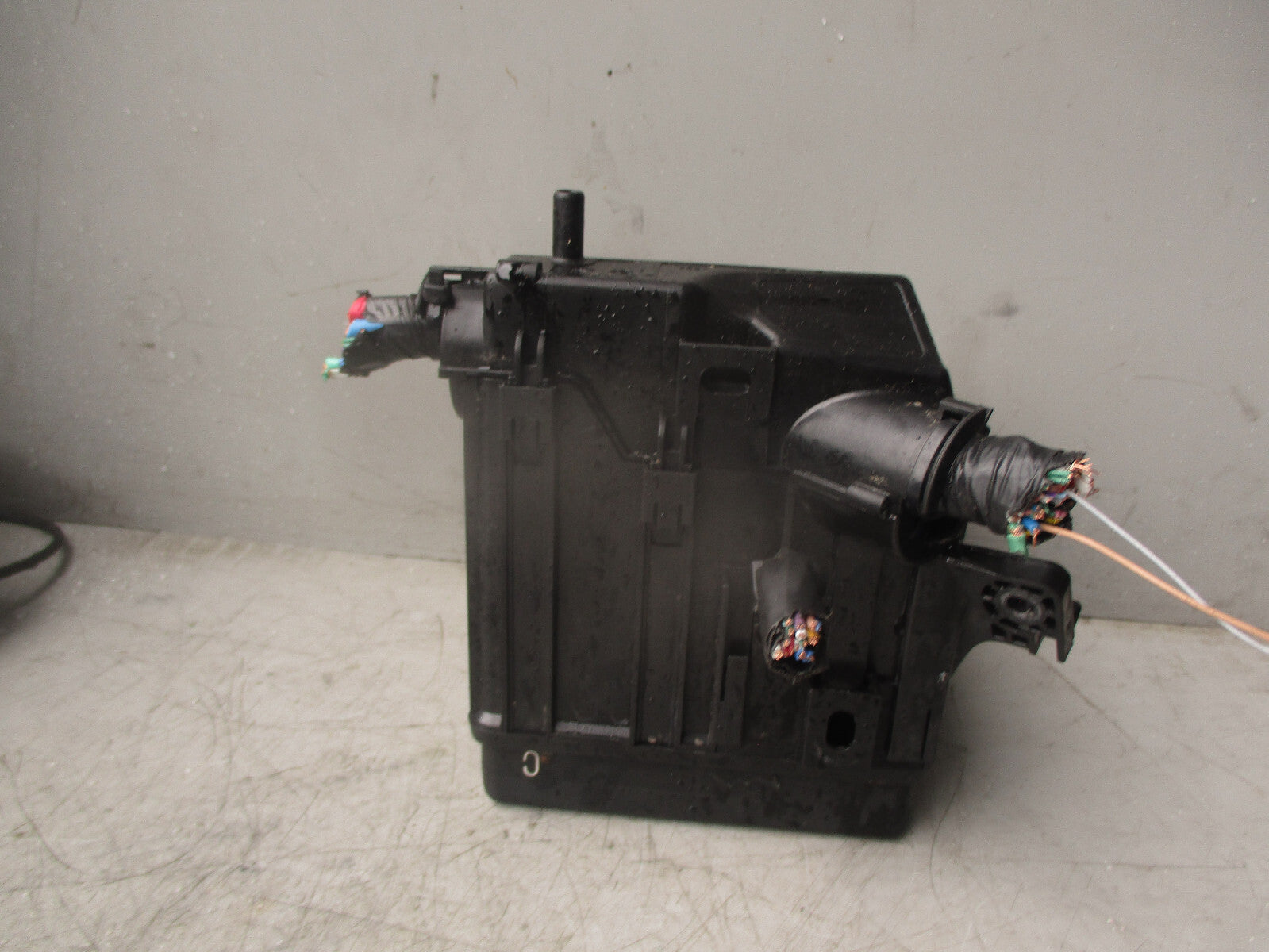 2018 SUZUKI IGNIS 1.2 PETROL FUSE BOX RELAY BOARD