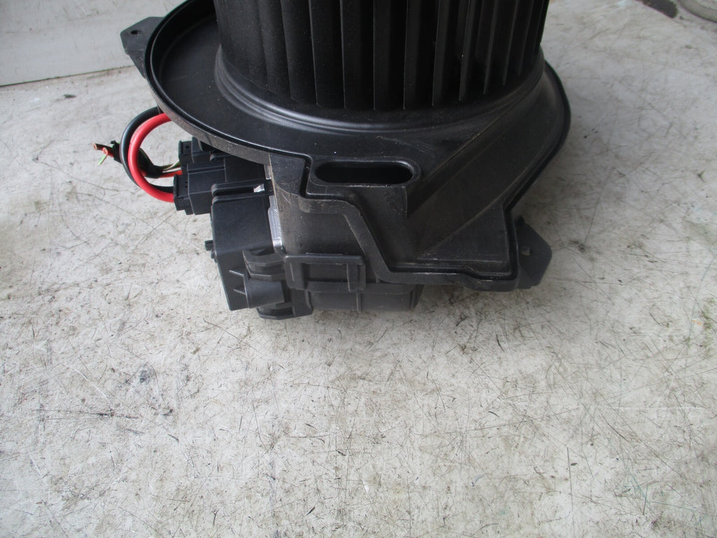 2021 MERCEDES SPRINTER W907 AIR CON HEATER BLOWER MOTOR  A0008308002