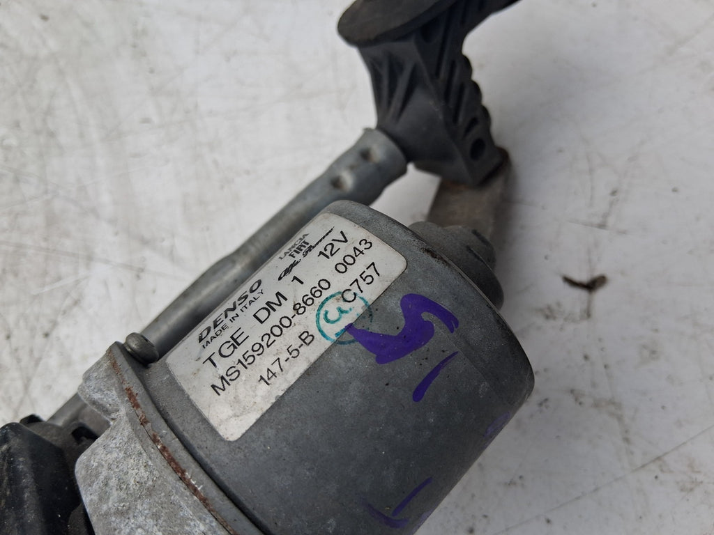 2015 FIAT 500 LOUNGE FRONT WINDSCREEN WIPER MOTOR LINKAGE MS1592008660