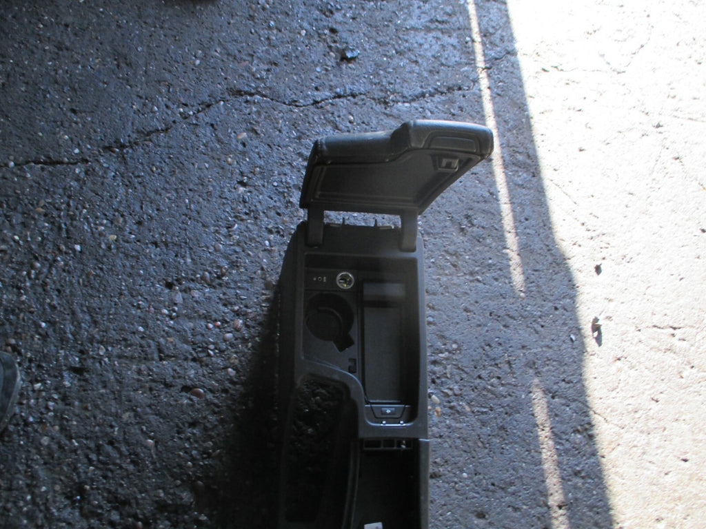 BMW 3 SERIES E90 2008 CENTRE CONSOLE E116233122