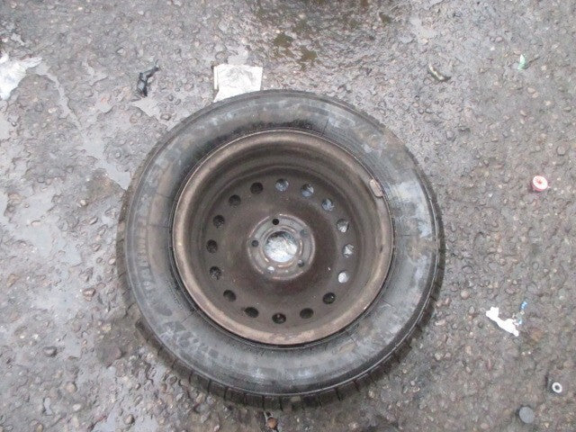 RENAULT TRAFIC 16 INCH STEEL WHEEL WITH TYRE 215/65R16C