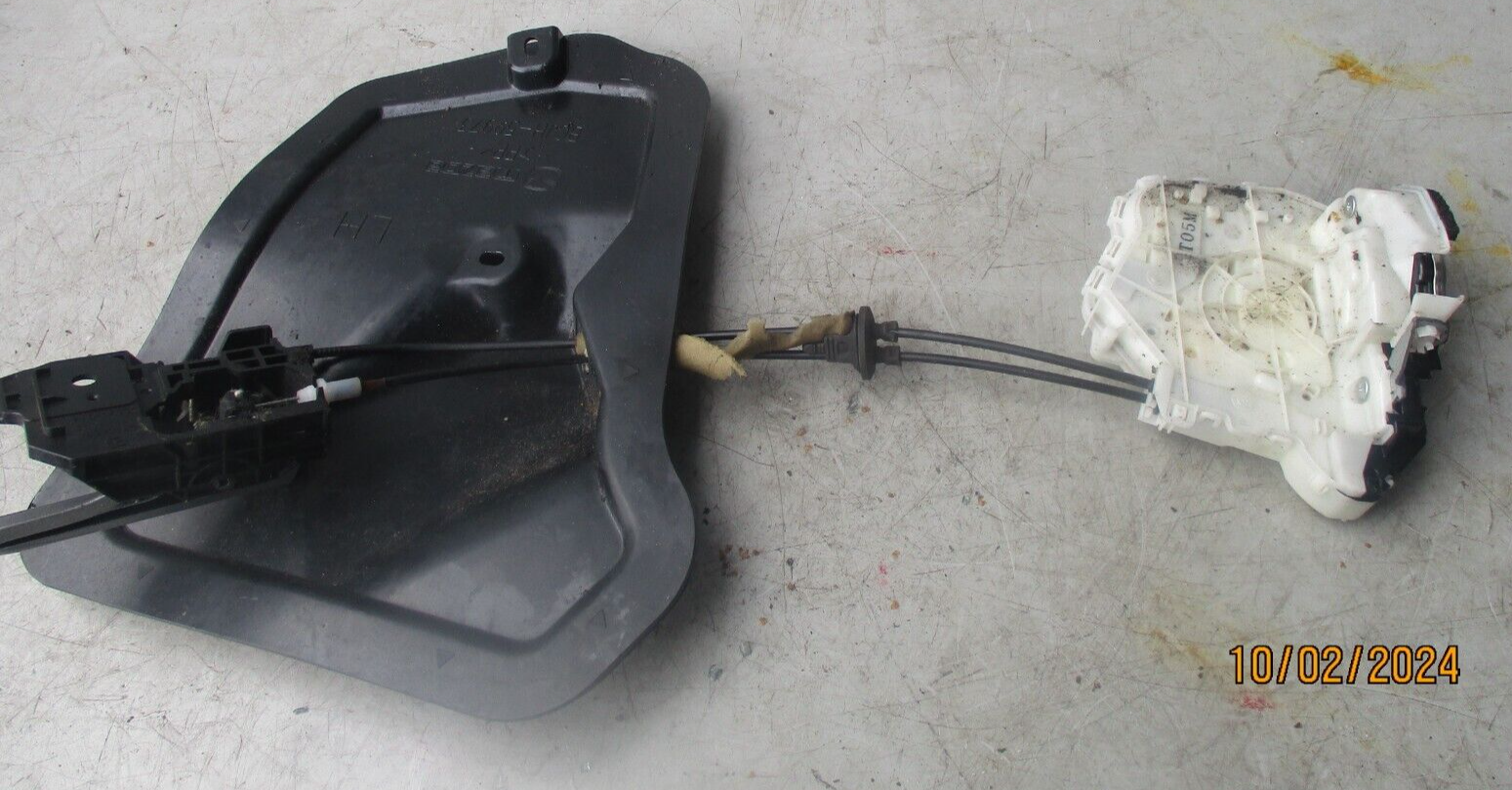 MAZDA 3 MK4 2021 DOOR LOCK MECHANISM CATCH LATCH WITH HANDLE