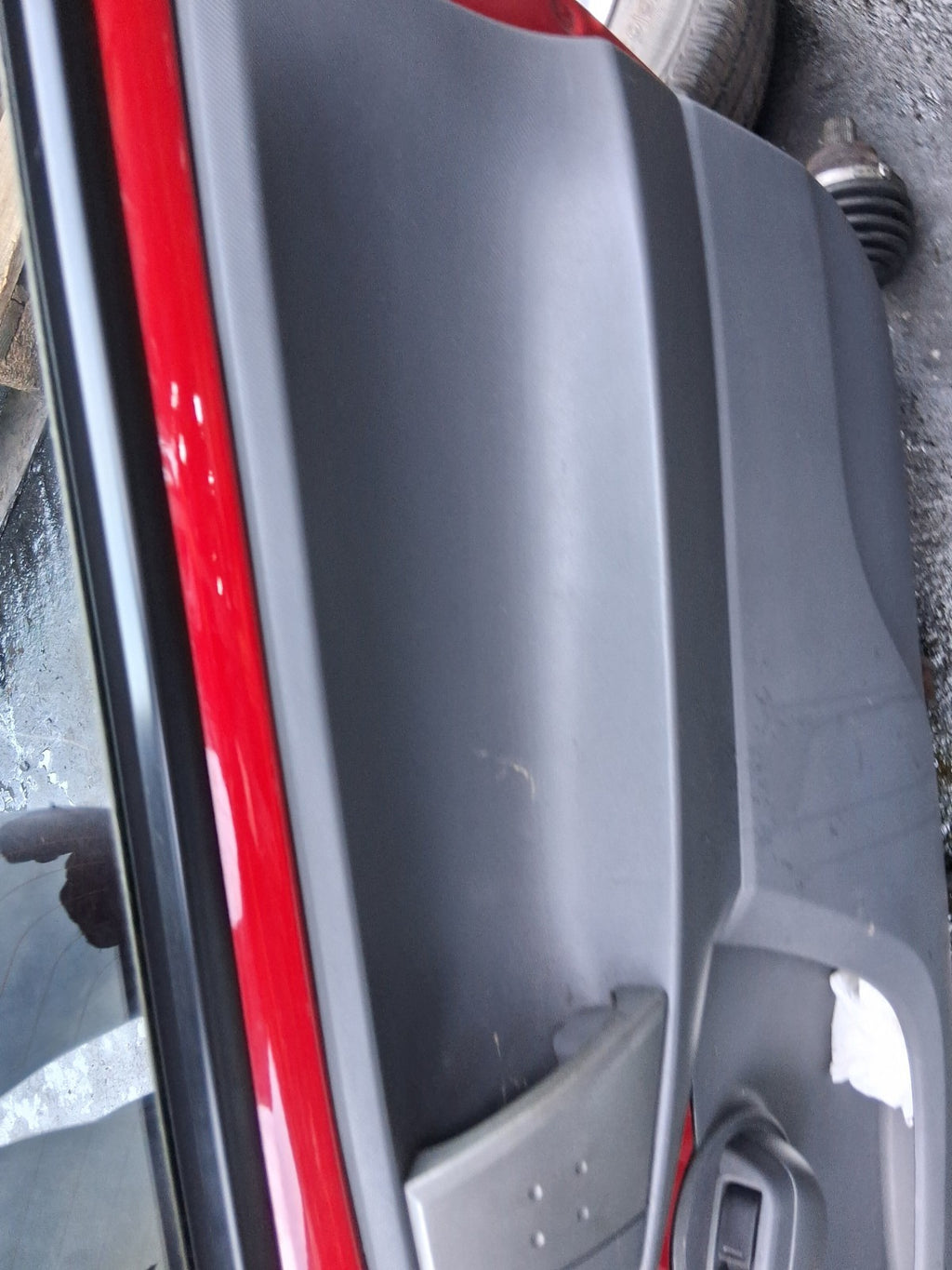2008 CITROEN C1 MK1 3 DOOR OSF DRIVER SIDE FRONT RIGHT COMPLETE DOOR RED