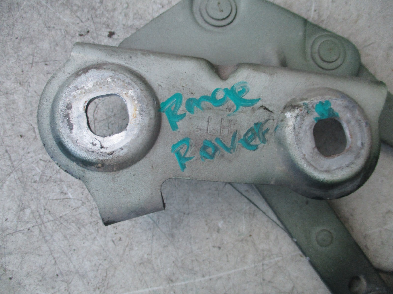 2003 RANGE ROVER L322 VOGUE NSF PASSENGER SIDE BONNET HINGE