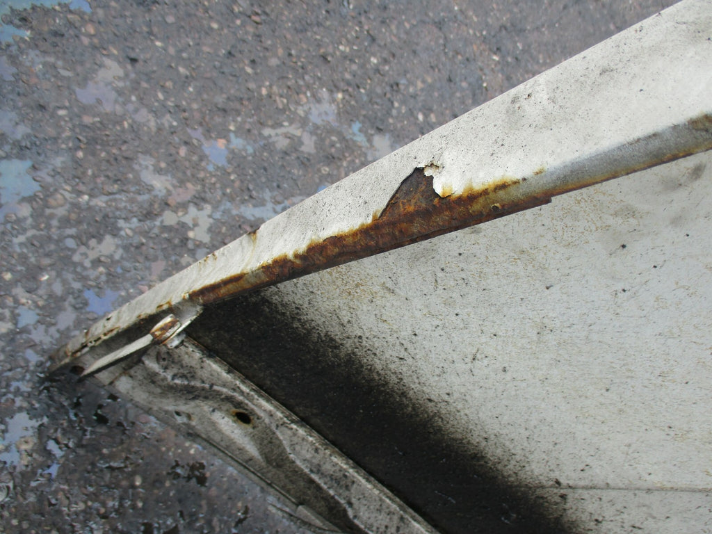 MERCEDES SLC CLASS C107 ENGINE BAY BONNET PANEL HOOD CREAM