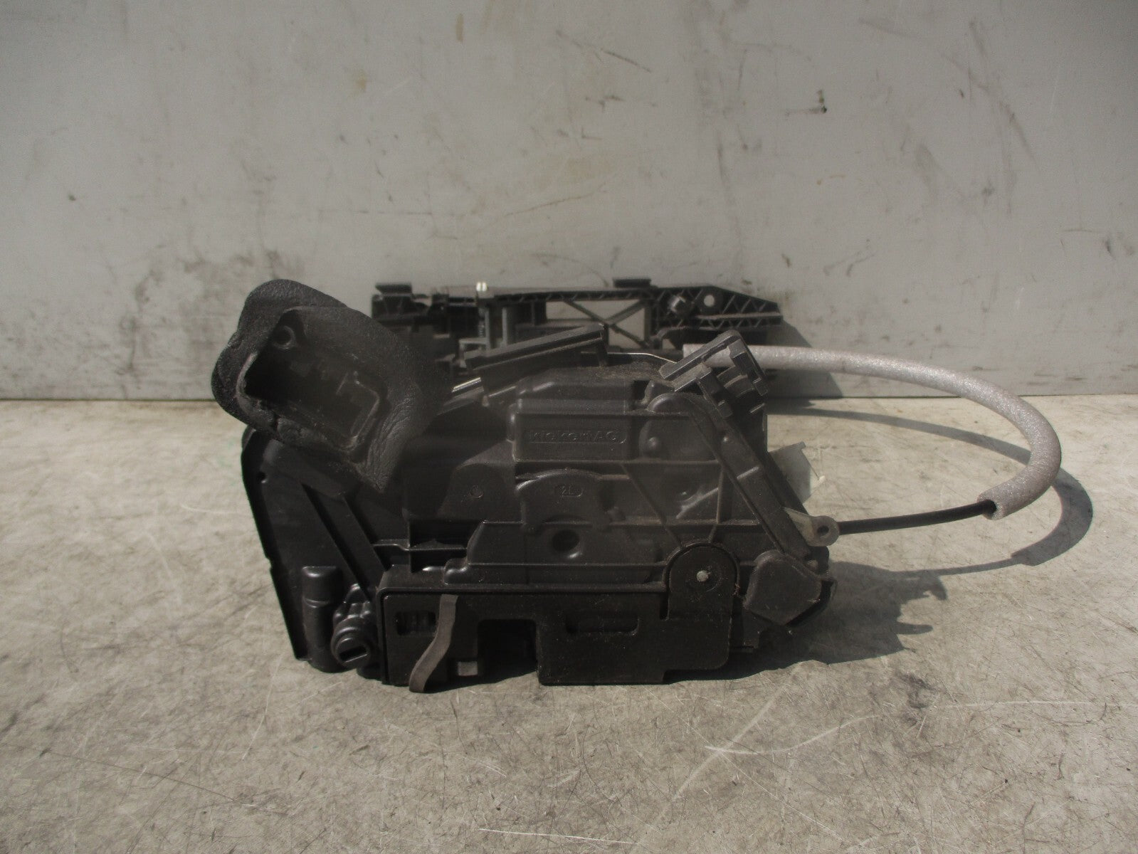 2015 VOLKSWAGEN GOLF MK7 NSR PASSENGER REAR LEFT DOOR LOCK MECHANISM 5K4839015R