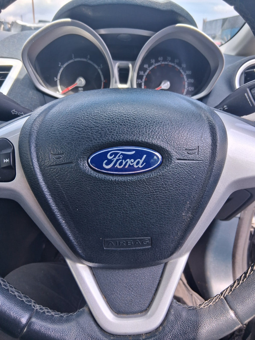 2012 FORD FIESTA MK7 COMPLETE DASHBOARD AIRBAG SEAT BELT ECU AIRBAG KIT