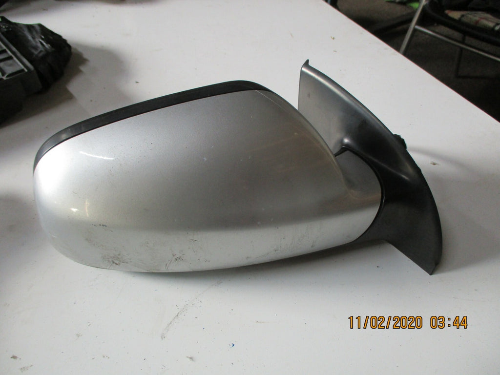 PEUGEOT 307 MK1 2002 OS DRIVER SIDE ELECTRIC DOOR WING MIRROR SILVER 96577211XT