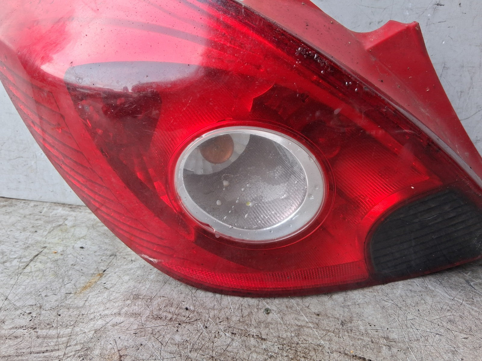 2008 VAUXHALL CORSA D NSR PASSENGER SIDE REAR LEFT TAIL LIGHT 89038962A