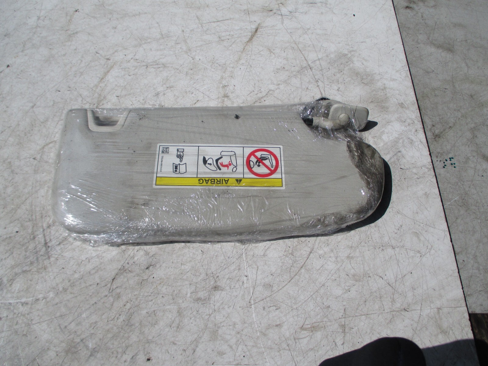 FORD MONDEO MK5 2016 NSF PASSENGER FRONT SUN SHADE VISOR MIRROR LIGHT GREY