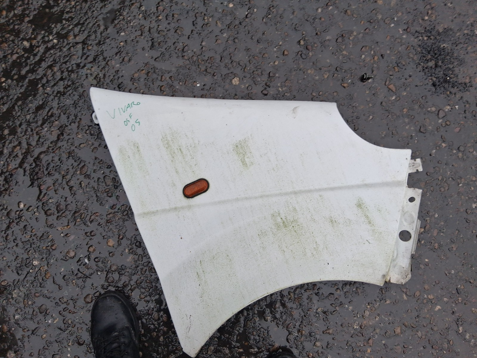 2005 VAUXHALL VIVARO MK1 OSF DRIVER SIDE FRONT RIGHT WING PANEL WHITE