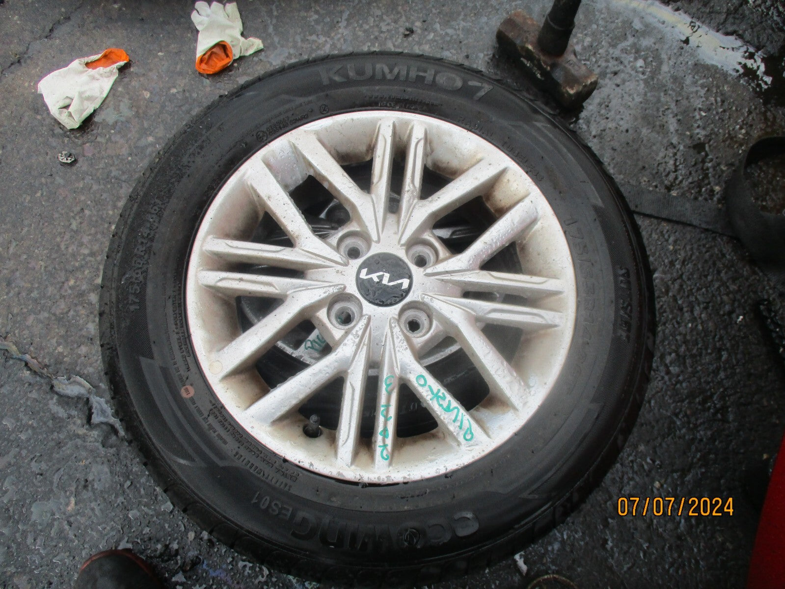 KIA PICANTO MK3 2023 14 INCH ALLOY WHEEL WITH TYRE 175/65R14 52910G6650