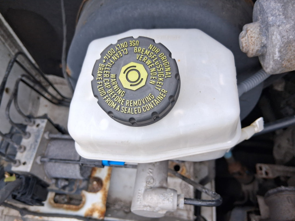 2016 MERCEDES SPRINTER MK2 W906 2.1 DIESEL BRAKE SERVO RESERVOIR