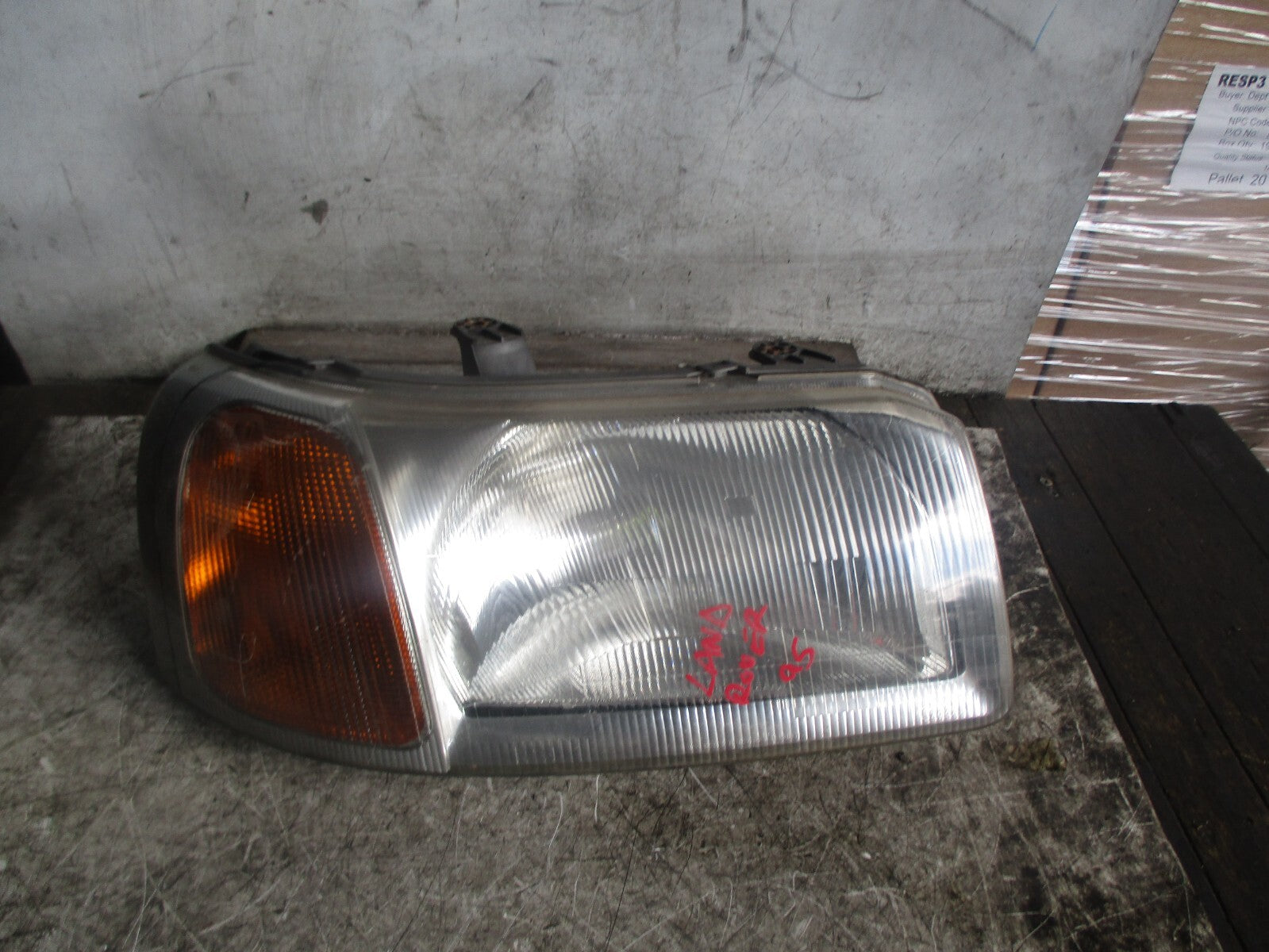 LAND ROVER FREELANDER 1999 OS DRIVERS SIDE HEADLIGHT HEADLAMP