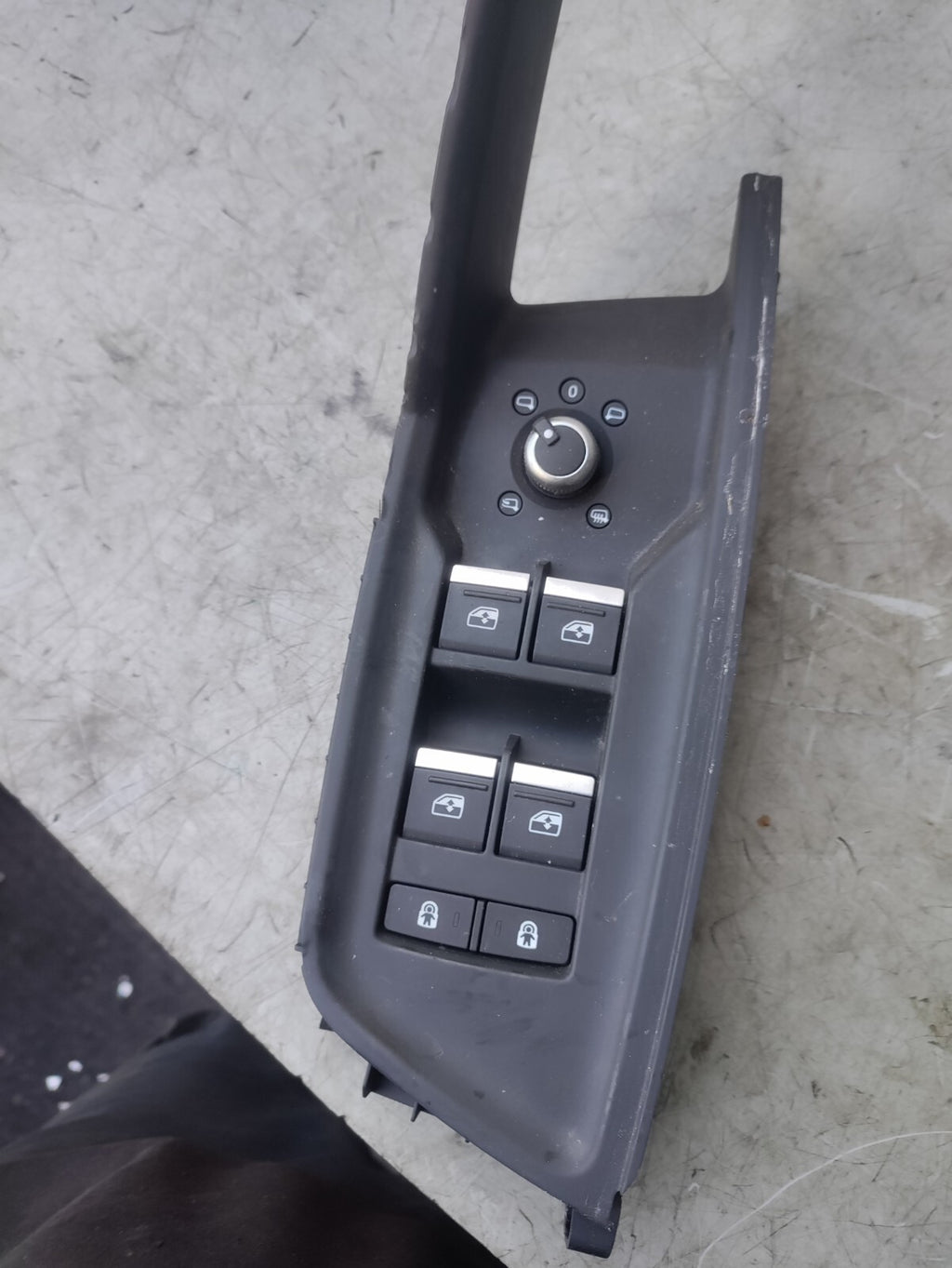 AUDI A3 8Y 2021 HATCHBACK OSF DRIVER SIDE FRONT WINDOW CONTROL SWITCH 83A959851C