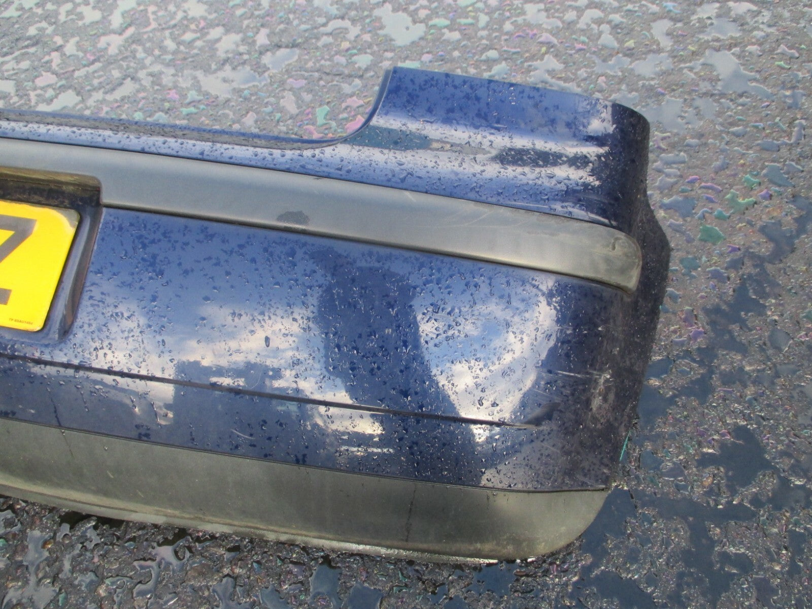 VW VOLKSWAGEN POLO 3 DOOR 2003 COMPLETE REAR BACK PLASTIC BUMPER DARK BLUE