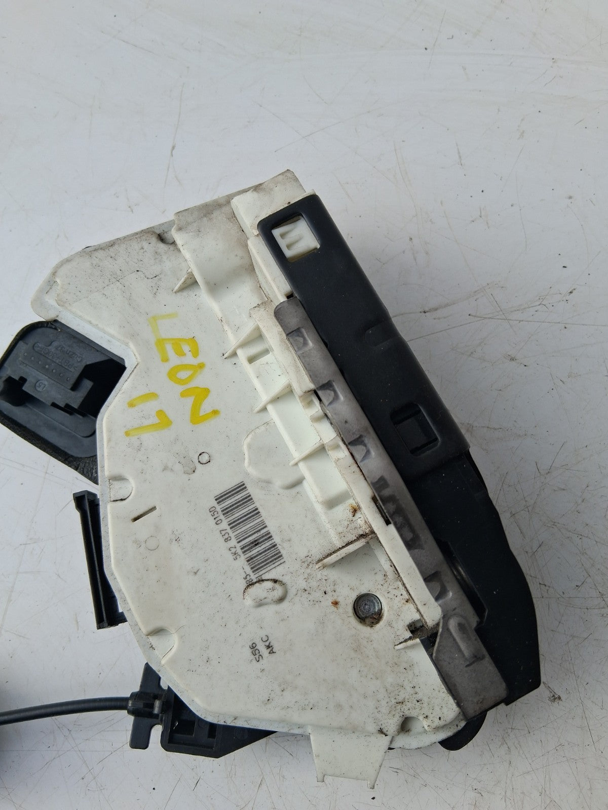 SEAT LEON 2017 MK3 NSF PASSENGER FRONT LOCK MECH MECHANISM 5K2837015D