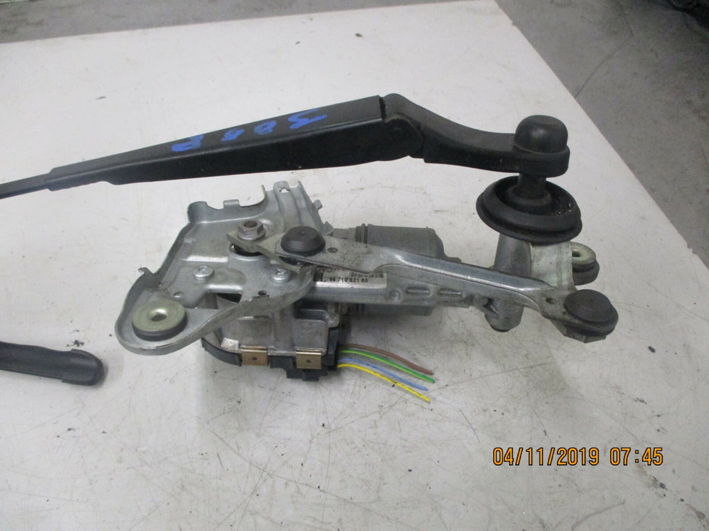 PEUGEOT 3008 2010 FRONT NS PASSENGER SIDE WIPER MOTOR 1397220576 3397021288