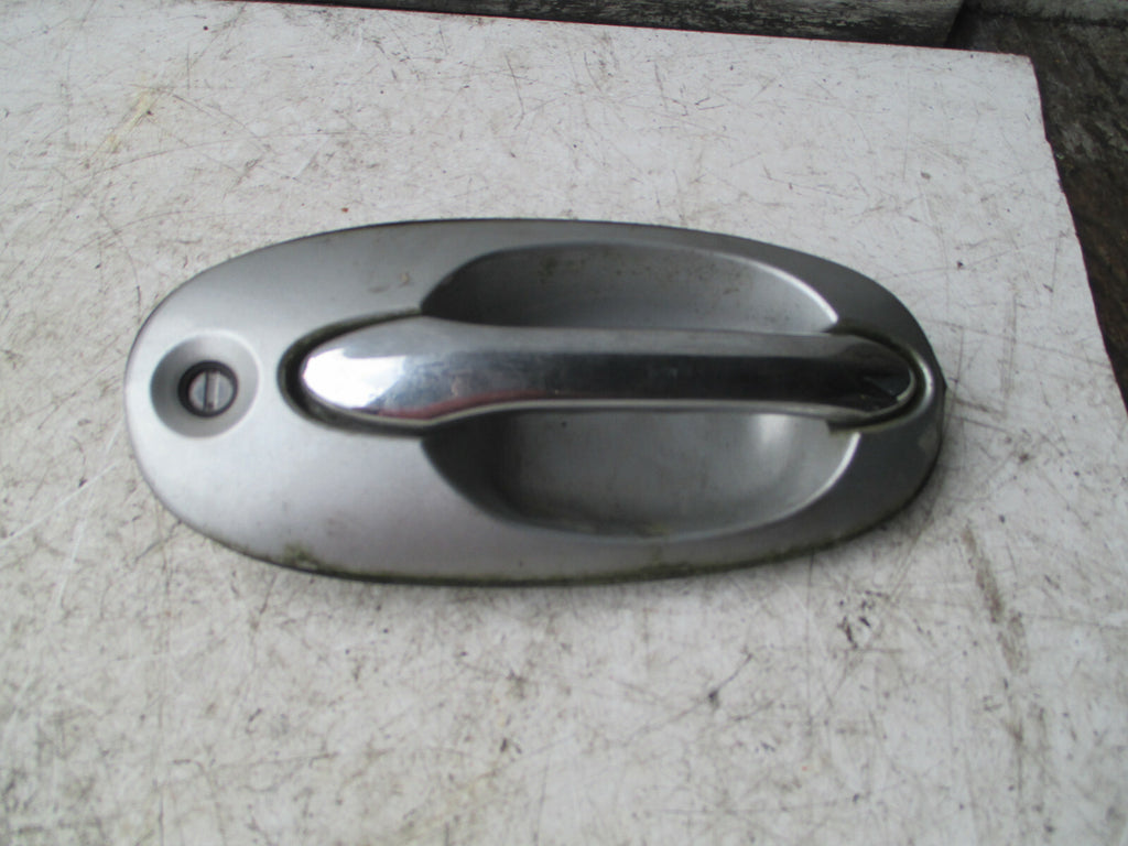 KIA SEDONA MK1 2004 OSF DRIVER SIDE FRONT EXTERIOR DOOR HANDLE