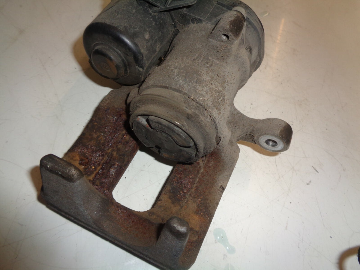 AUDI Q3 8U SPORT NSR PASSENGER SIDE REAR BRAKE CALIPER