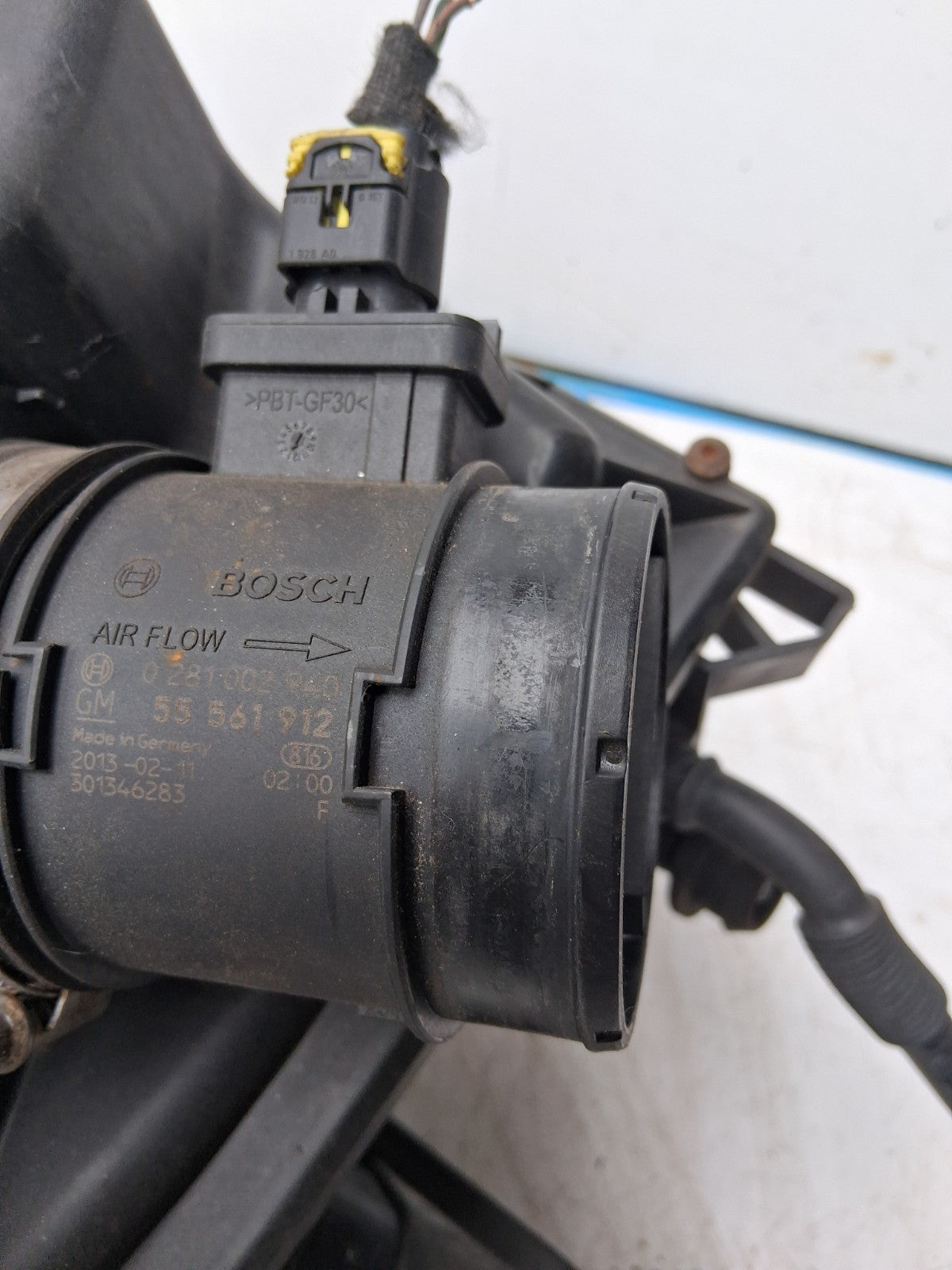 2013 VAUXHALL ASTRA J ESTATE AIR FILTER HOUSING BOX
