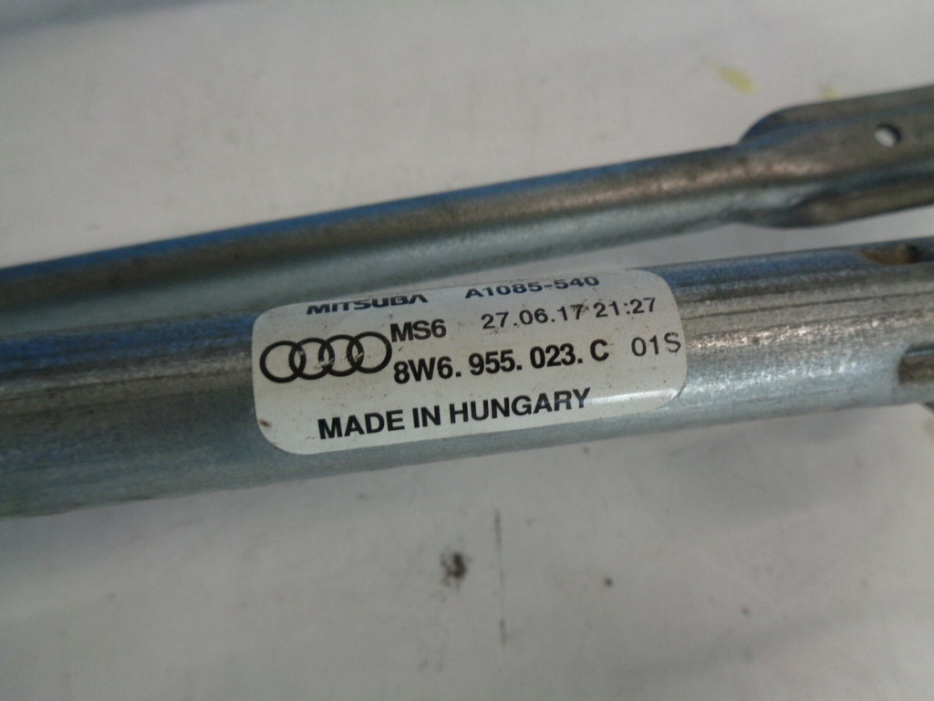AUDI A5 2017 FRONT WIPER MOTOR WITH LINKAGE 8W6955023C