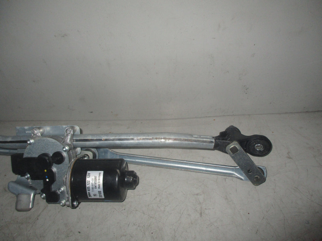 BMW 1 SERIES 2010 E87 FRONT WIPER MOTOR & LINKAGES 719303701