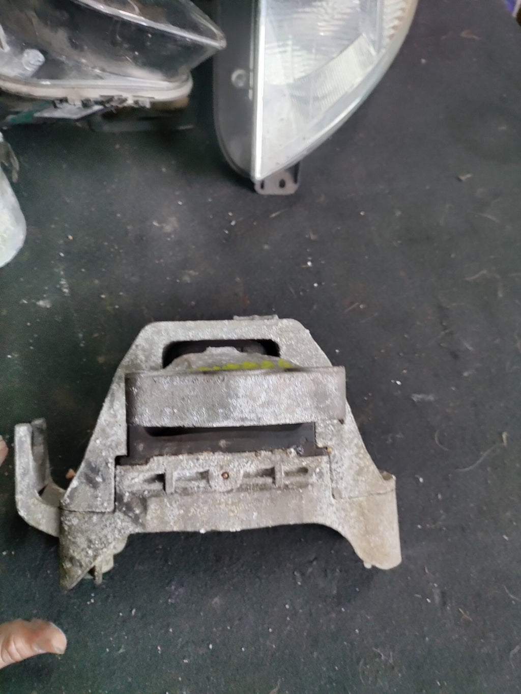 VAUXHALL ZAFIRA C 2018 1.4 PETROL OS DRIVER SIDE TOP ENGINE MOUNT 13347453