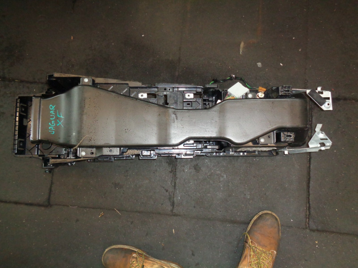JAGUAR XF 3.0 D 2010 CENTRE CONSOLE ARMREST COMPARTMENT 8X23F045H38