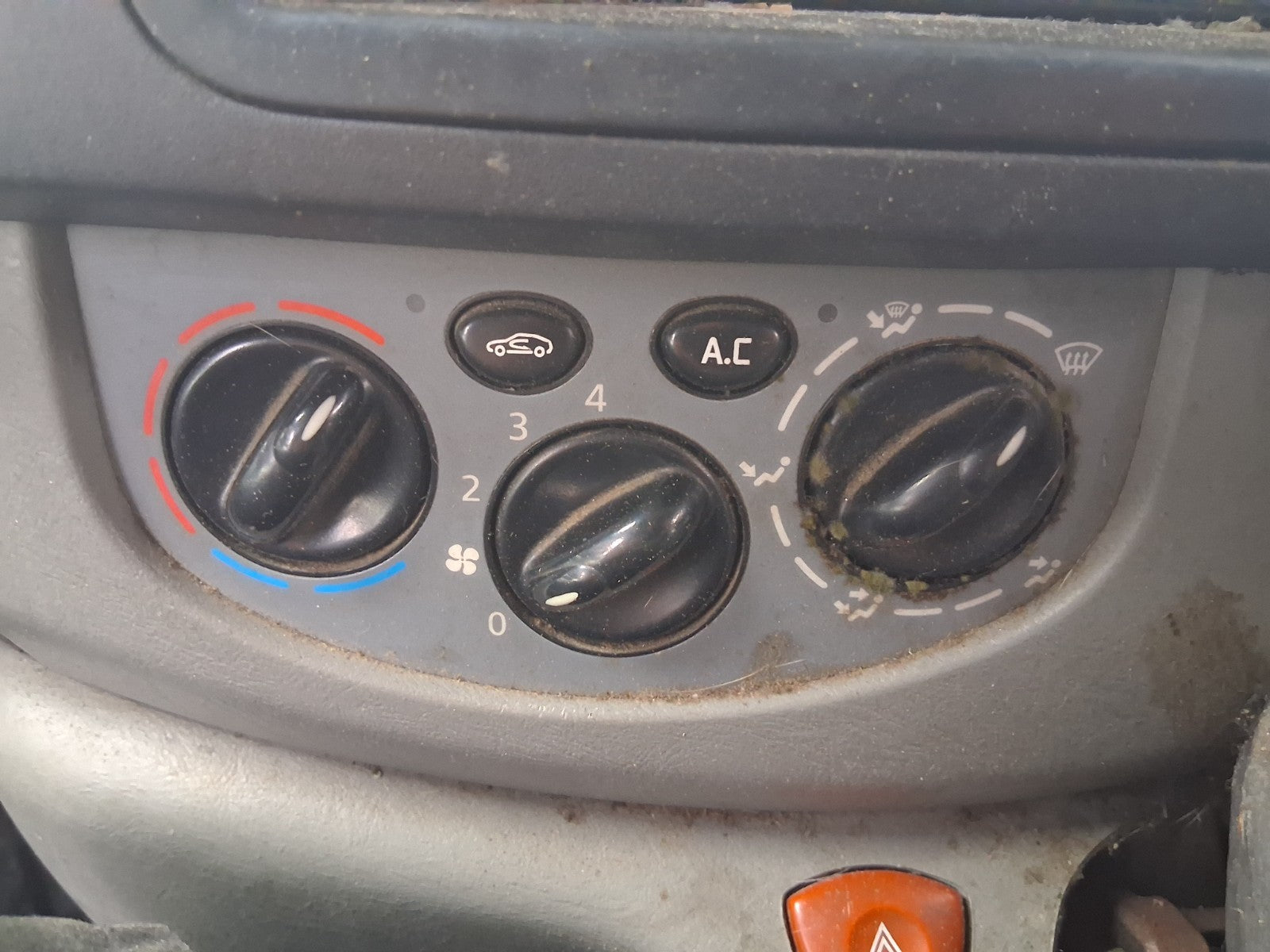 2014 VAUXHALL VIVARO MK1 AC HEATER CLIMATE CONTROL PANEL SWITCH