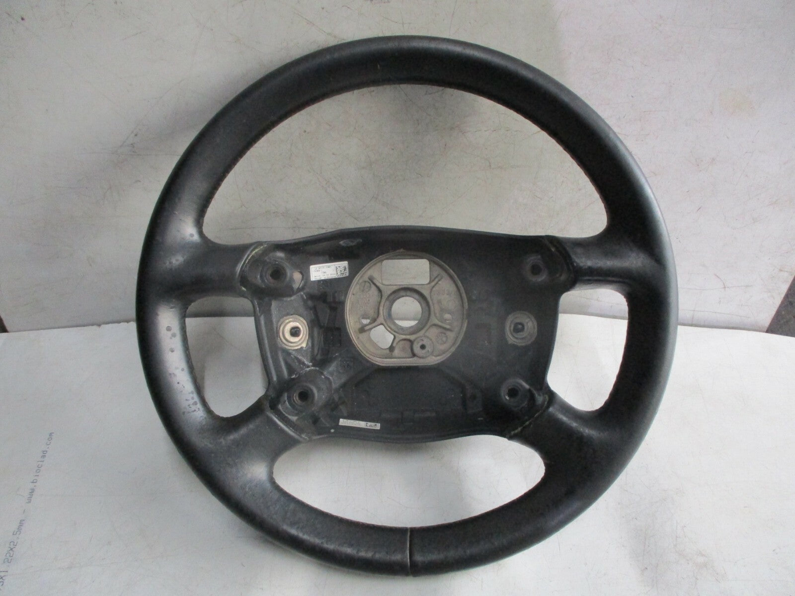 AUDI A3 8P 2005 4 SPOKE LEATHER DRIVING STEERING WHEEL