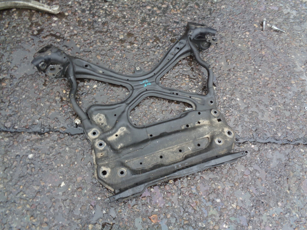 AUDI A5 8W6 2017 2.0 TDI FRONT CROSS SUSPENSION SUBFRAME 8W2399347G