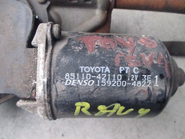 2003 TOYOTA RAV4 MK2 WINDSCREEN WIPER MOTOR & LINKAGE 8511042110