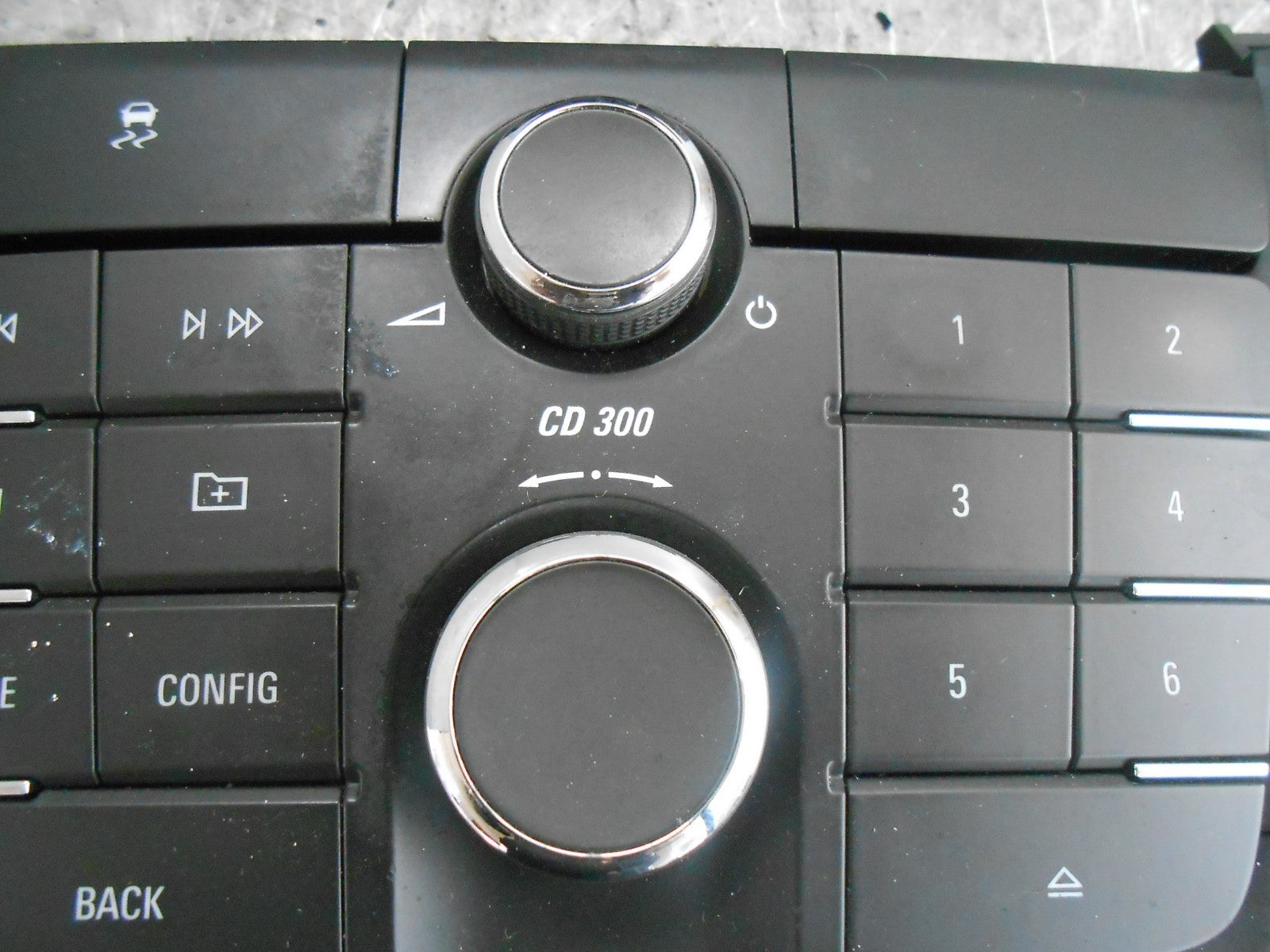 VAUXHALL INSIGNIA A (MK1) CD300 IN CAR STEREO ASSEMBLY 13332702 12844842