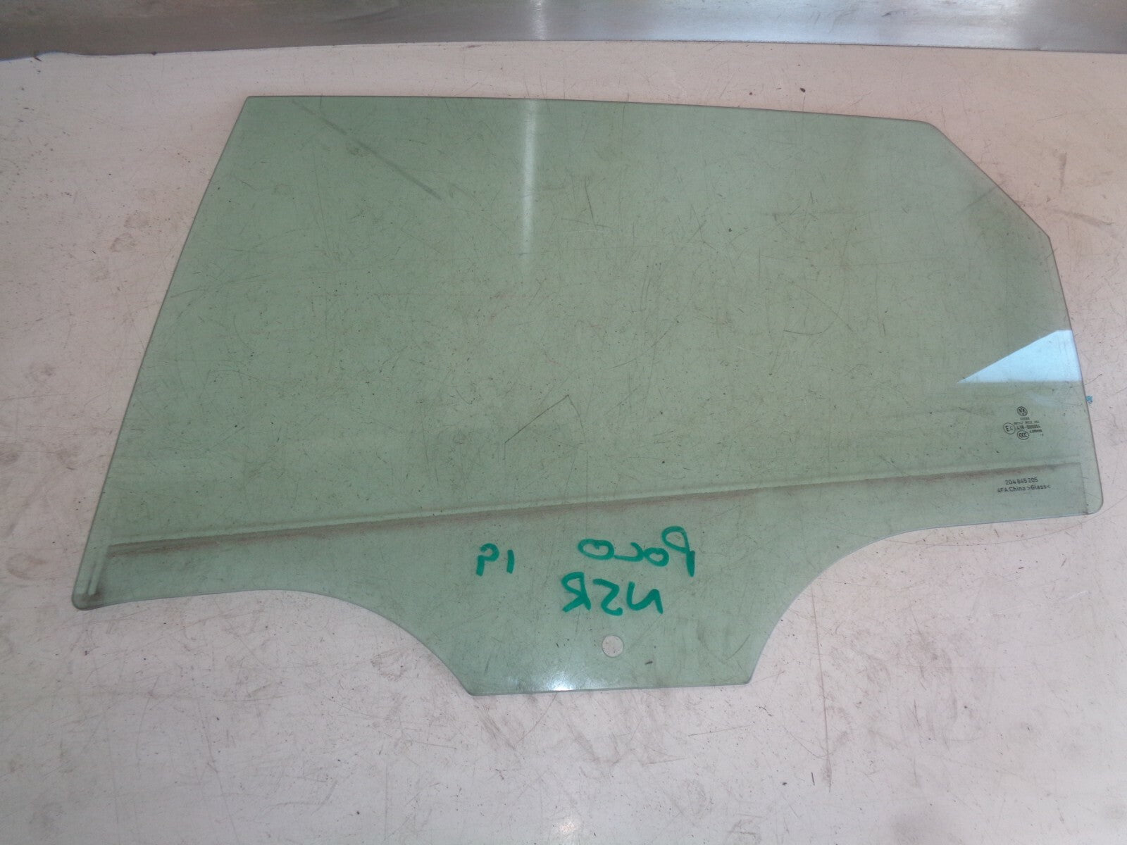 VW VOLKSWAGEN POLO MK6 AW 2019 NSR PASSENGER SIDE REAR DOOR WINDOW GLASS