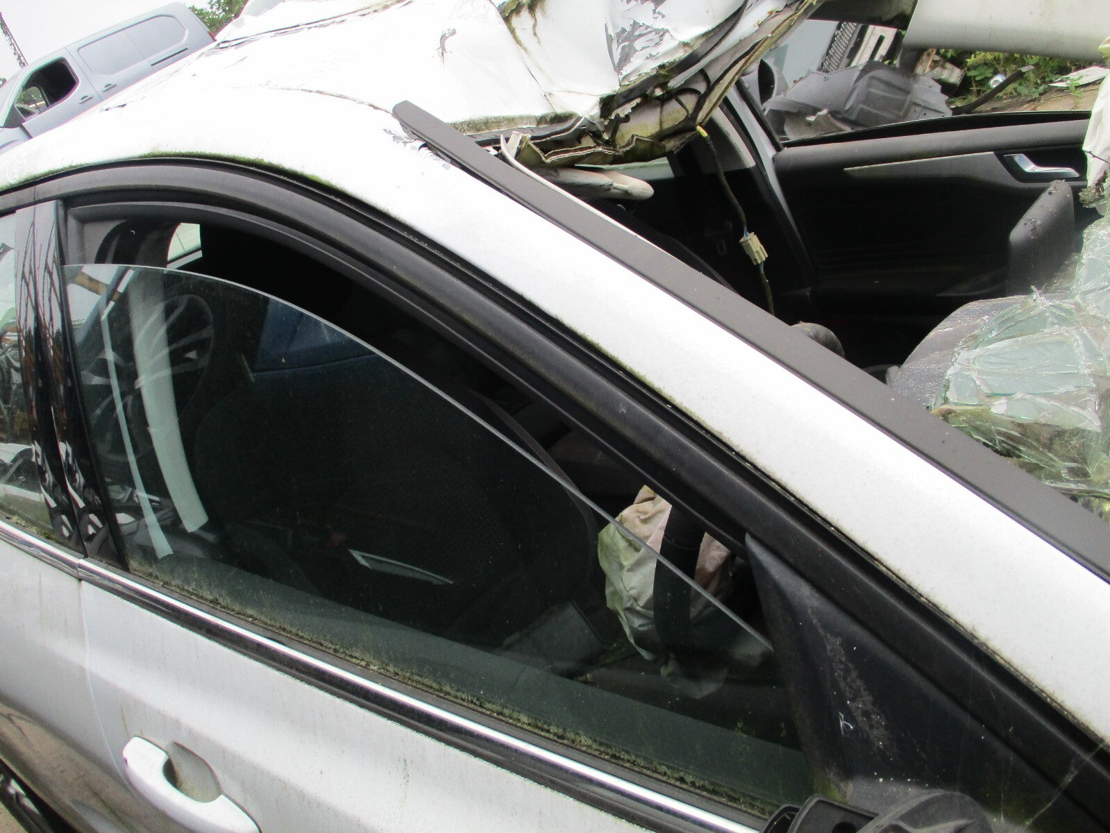 FORD FOCUS MK4 2021 OSF DRIVER SIDE FRONT WINDOW GLASS