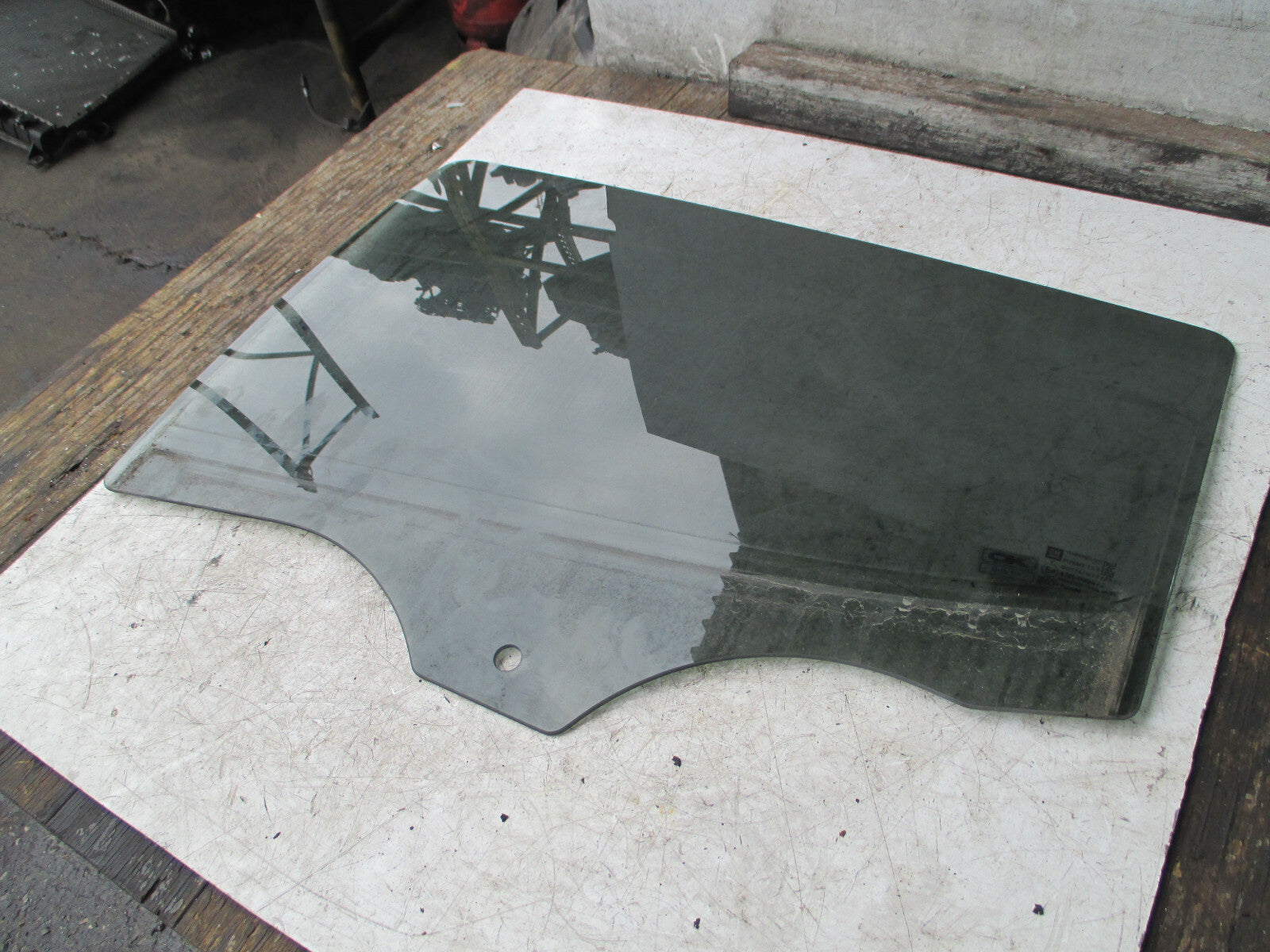 VAUXHALL VIVA 2018 NSR PASSENGER SIDE REAR DOOR WINDOW GLASS