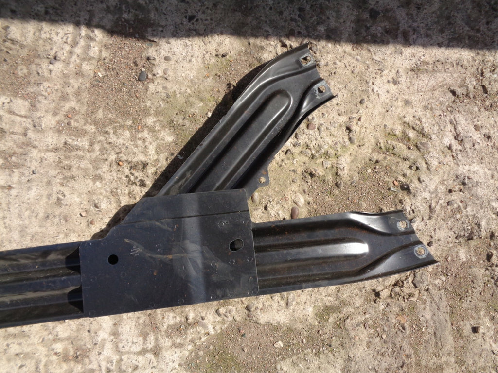 VW VOLKSWAGEN GOLF MK5 2004 OS DRIVER SIDE FRONT DOOR REINFORCEMENT BRACE BAR