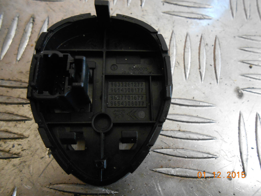 CITROEN C5 2005 INTERIOR LIGHT ASHTRAY STORAGE COMPARTMENT SUSPENSION SWITCH SET