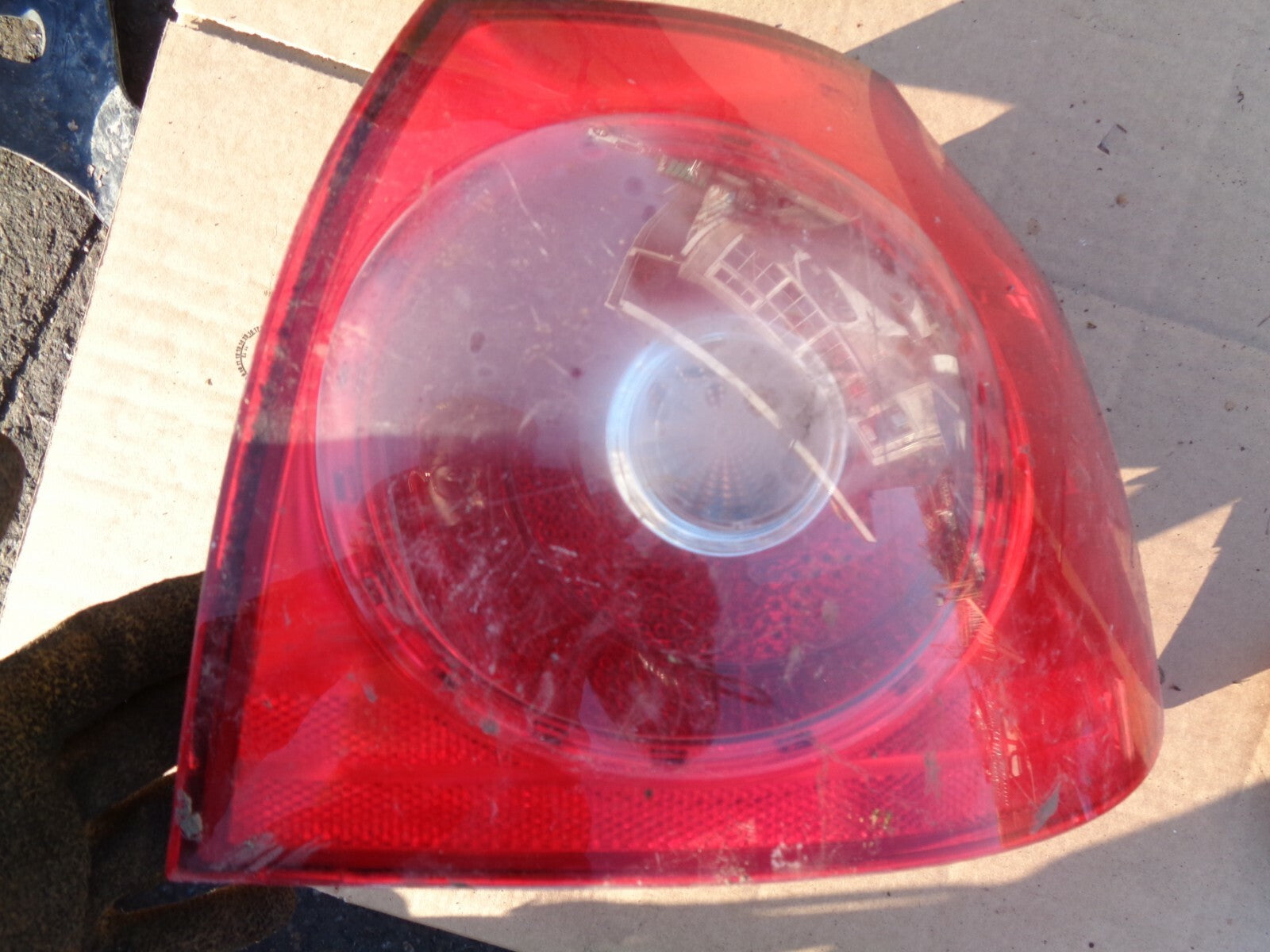 VW VOLKSWAGEN GOLF MK5 1.9 TDI REAR DRIVER SIDE BOOT TRUNK TAIL LIGHT 1K6945094F